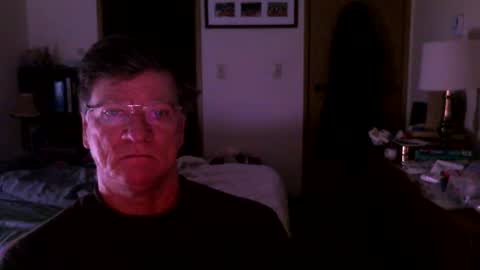 Snapshot of hg99too chatting on October 1, 2:12 pm hg99too online show from October 1, 2:12 pm