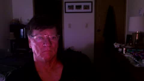 Snapshot of hg99too chatting on October 11, 2:26 pm hg99too online show from October 11, 2:26 pm