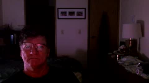 Snapshot of hg99too chatting on October 19, 2:18 pm hg99too online show from October 19, 2:18 pm