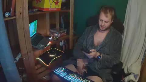 H Dawg online show from April 13, 9:20 pm