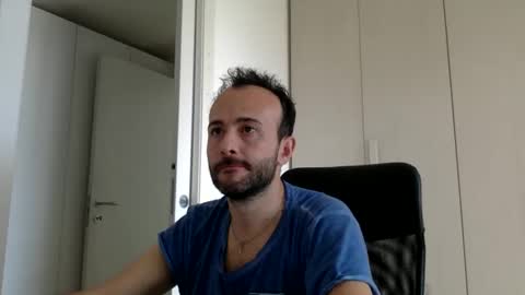 Snapshot of hhombre chatting on June 10, 6:56 am hhombre online show from June 10, 6:56 am