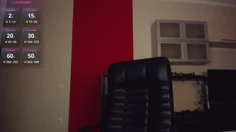 Snapshot of hi_bye_ chatting on December 22, 8:00 am Lina online show from December 22, 8:00 am