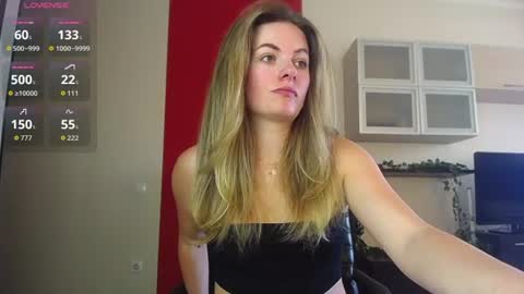 Lina online show from June 19, 10:52 am