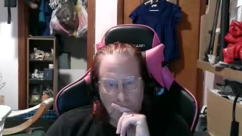 Snapshot of hiakun chatting on March 9, 1:31 am hiakun online show from March 9, 1:31 am