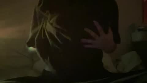 Snapshot of hidden_girl20 chatting on December 15, 4:17 am hidden_girl20 online show from December 15, 4:17 am