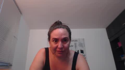 Tinna online show from February 21, 11:17 pm