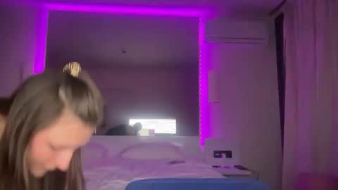 S online show from February 2, 4:27 pm