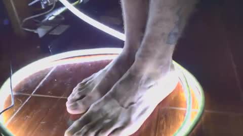 hideonbush online show from September 12, 11:43 am