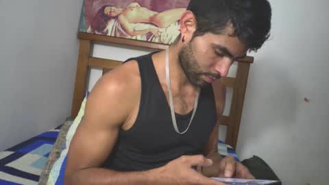 hideonbush online show from March 6, 5:31 pm