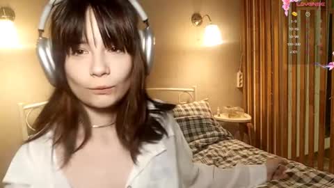 May online show from December 18, 5:19 pm