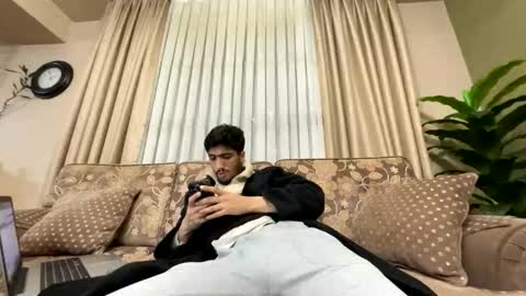 hihi9697 online show from March 26, 10:59 pm