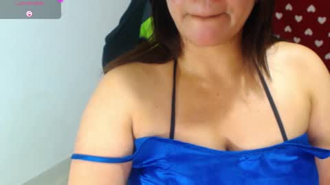 Snapshot of hiilarylove chatting on September 16, 12:44 am hiilary online show from September 16, 12:44 am