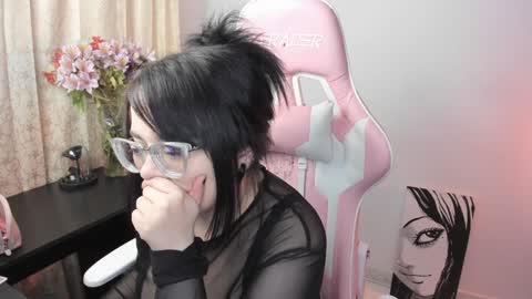Snapshot of hikaru_arimura chatting on December 12, 1:53 am hikaru_arimura online show from December 12, 1:53 am
