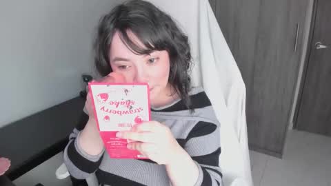 Snapshot of hikaru_arimura chatting on October 29, 11:45 am hikaru_arimura online show from October 29, 11:45 am