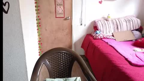 Snapshot of hikary_hall chatting on December 4, 7:11 pm Tatiana online show from December 4, 7:11 pm