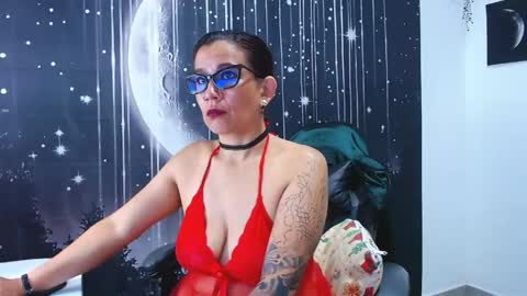 hikaryfire online show from May 26, 11:39 am