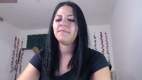 Snapshot of hilari18 chatting on July 23, 1:58 am hilaril18 online show from July 23, 1:58 am