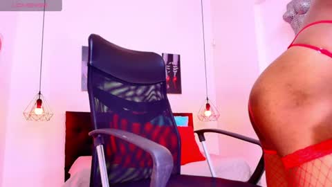 hilary banks online show from June 25, 5:45 am