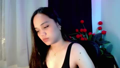 hilarymolly online show from January 13, 7:19 pm