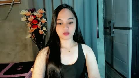 hilarymolly online show from February 11, 11:43 pm