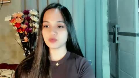 hilarymolly online show from March 23, 2:32 pm