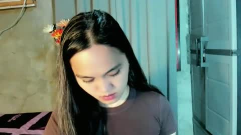 hilarymolly online show from June 14, 7:38 pm
