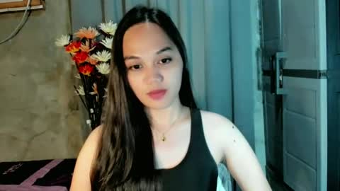 hilarymolly online show from June 23, 6:39 pm