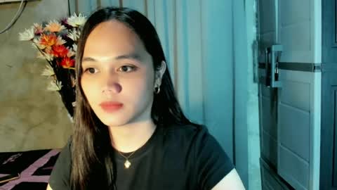 hilarymolly online show from July 8, 12:37 am