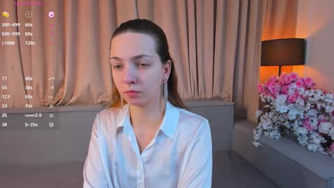 Tris  online show from December 2, 7:03 am