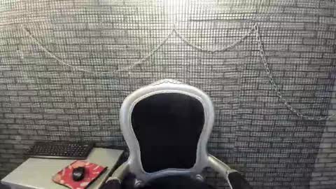 Snapshot of hillary_bigbutt chatting on March 20, 3:22 am Hillary online show from March 20, 3:22 am