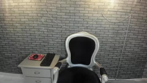 Snapshot of hillary_bigbutt chatting on April 2, 3:48 am Hillary online show from April 2, 3:48 am