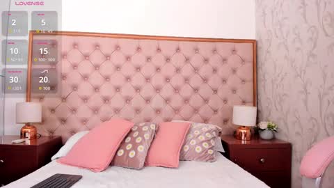 Hillary online show from October 14, 11:44 am