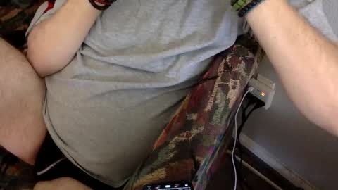 TwoDaddies online show from February 16, 6:15 pm