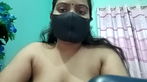 Snapshot of himuhimu22 chatting on January 18, 4:31 pm himuhimu22 online show from January 18, 4:31 pm