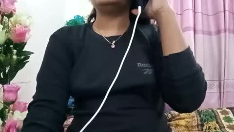 Snapshot of himuhimu22 chatting on January 24, 7:39 pm himuhimu22 online show from January 24, 7:39 pm