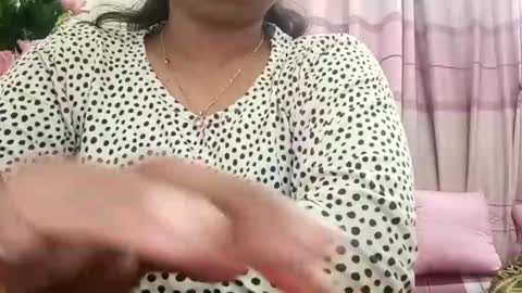 Snapshot of himuhimu22 chatting on February 1, 3:18 pm himuhimu22 online show from February 1, 3:18 pm