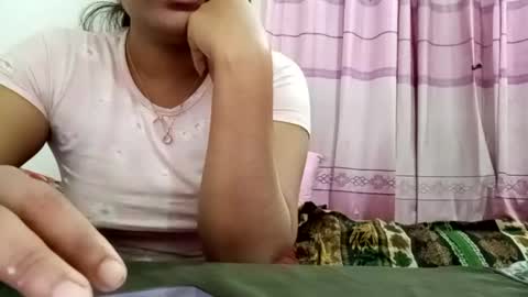 Snapshot of himuhimu22 chatting on February 21, 4:37 pm himuhimu22 online show from February 21, 4:37 pm