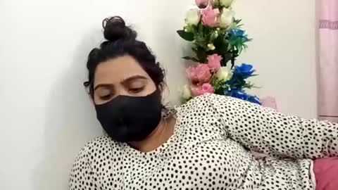 Snapshot of himuhimu22 chatting on February 26, 11:26 pm himuhimu22 online show from February 26, 11:26 pm