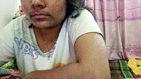 Snapshot of himuhimu22 chatting on February 27, 7:37 pm himuhimu22 online show from February 27, 7:37 pm