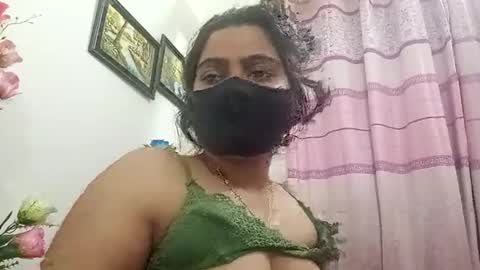 Snapshot of himuhimu22 chatting on March 11, 2:18 pm himuhimu22 online show from March 11, 2:18 pm