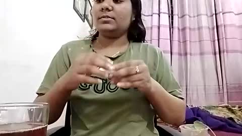 Snapshot of himuhimu22 chatting on November 30, 11:53 pm himuhimu22 online show from November 30, 11:53 pm