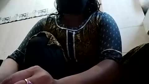 Snapshot of himuhimu22 chatting on December 2, 5:35 am himuhimu22 online show from December 2, 5:35 am