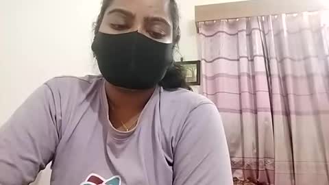 Snapshot of himuhimu22 chatting on December 13, 7:53 pm himuhimu22 online show from December 13, 7:53 pm