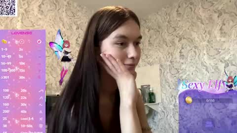 Snapshot of hinadesire chatting on May 20, 4:46 pm Hina online show from May 20, 4:46 pm