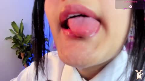 Snapshot of hinata_21_ chatting on December 18, 7:52 pm hinata online show from December 18, 7:52 pm