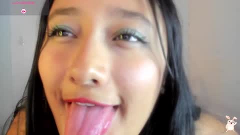 Snapshot of hinata_21_ chatting on February 20, 2:29 am hinata online show from February 20, 2:29 am