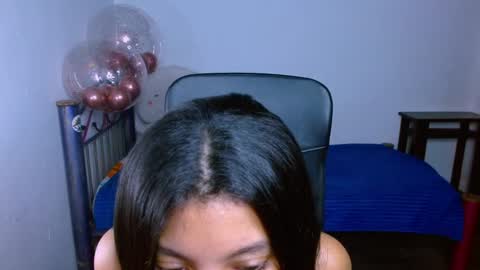      0600AM-1100AM - online show from December 19, 4:08 am