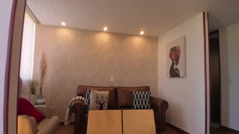 Hinnata online show from January 7, 1:35 pm