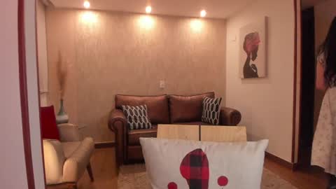 Hinnata online show from January 13, 3:01 am