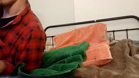 Snapshot of hipulse chatting on November 17, 3:29 pm Hipulse online show from November 17, 3:29 pm